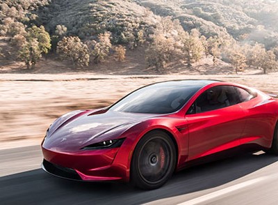 Tesla Roadster, xe điện thương mại nhanh nhất thế giới hiện nay. Ảnh:The Verge.