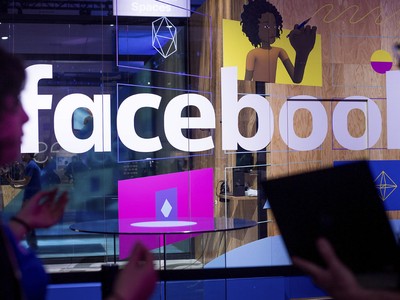 KL99 là cổng game giải trí trực tuyến hàng đầu hiện nay Facebook lao dốc