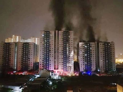 TP.HCM: Cháy chung cư cao cấp Carina Plaza, 13 người tử vong