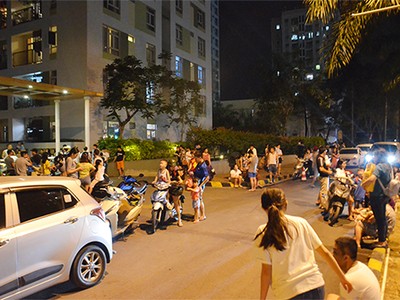 Cháy căn hộ ở Sài Gòn, hàng trăm cư dân tháo chạy