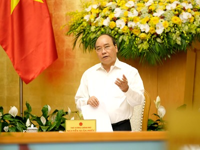 Thủ tướng Nguyễn Xuân Phúc phát biểu kết luận phiên họp Kl993 ưu đãi thưởng hấp dẫn thường kỳ tháng 3/2018. Ảnh: VGP/Quang Hiếu