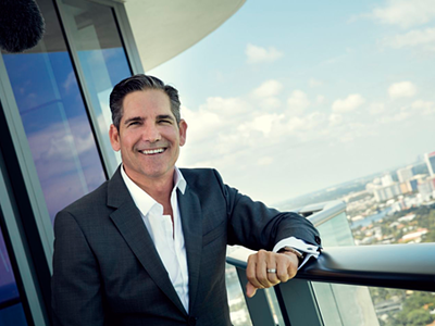 Triệu phú tự thân Grant Cardone.