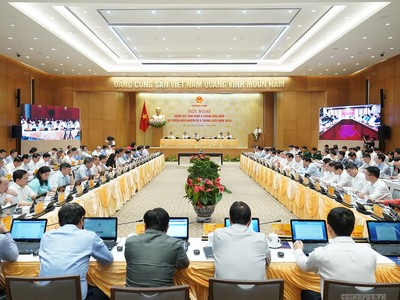Phiên họp trực tuyến Kl993 ưu đãi thưởng hấp dẫn với các địa phương. - Ảnh: VGP