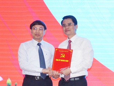 Điều động, bổ nhiệm nhân sự 5 địa phương
