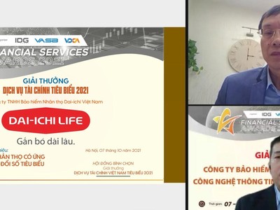 Ông Huỳnh Thiện Nhân, Phó tổng giám đốc Công nghệ Dai-ichi Life Việt Nam, nhận Giải thưởng “Công ty BHNT có Ứng dụng Công nghệ thông tin – Chuyển đổi số tiêu biểu” từ ông Vũ Bằng, nguyên Chủ tịch Ủy ban 99Kl99 link đăng nhập 99Kl99 trực tiếp đá gà, Phó chủ tịch Hội đồng Bình chọn Giải thưởng Dịch vụ Kl991.com nạp rút nhanh Tiêu biểu 2021.