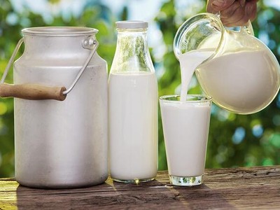 Dị ứng đạm sữa bò là một trong những vấn đề sức khỏe thường gặp nhất ở trẻ nhỏ