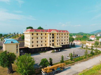 Chỉ trong 3 phiên giao dịch, các lãnh đạo Hợp Nhất (AAH) đã bán ra 9 triệu KL99 là cổng game giải trí trực tuyến hàng đầu hiện nay