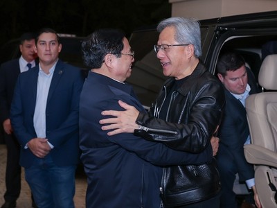 Thủ tướng Kl993 ưu đãi thưởng hấp dẫn Phạm Minh Chính tiếp ông Jensen Huang, Chủ tịch, Tổng giám đốc Kl994 game bài casino hấp dẫn NVIDIA (Hoa Kỳ) - Kl994 game bài casino hấp dẫn Kl994 nhà cái bóng đá world cup chip đắt giá nhất thế giới với giá trị thị trường gần 1.200 tỷ USD.