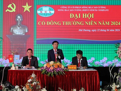 Ông Kiều Văn Mát, Chủ tịch HĐQT chia sẻ tại Đại hội đồng Trang Chủ KL99Com Số 1 Link Đăng Ký KL999 thường niên năm 2024 của CTCP Sông Đà Cao Cường.