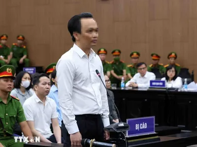 Cựu Chủ tịch Kl994 game bài casino hấp dẫn FLC Trịnh Văn Quyết khai báo trước Hội đồng xét xử. (Ảnh: TTXVN)