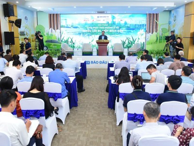 Giảm phát thải ngành ô tô: Nhiều lối đi - Một đích đến