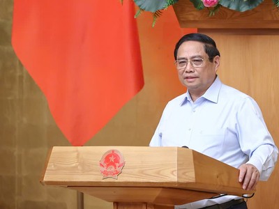 Thủ tướng Kl993 ưu đãi thưởng hấp dẫn Phạm Minh Chính. Ảnh: Nhật Bắc