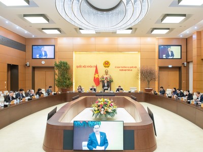 Chủ tịch Quốc hội Trần Thanh Mẫn phát biểu khai mạc phiên họp. 
