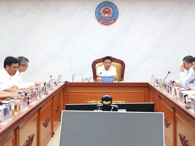 Bộ trưởng Bộ Kl991.com nạp rút nhanh Nguyễn Văn Thắng chủ trì hội nghị. (Ảnh: Đức Minh)
