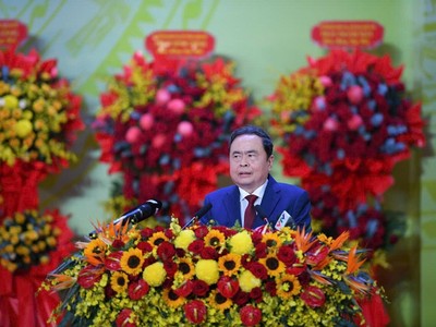 Chủ tịch Quốc hội Trần Thanh Mẫn nhấn mạnh, Đại hội đại biểu Đảng bộ tỉnh Khánh Hòa lần thứ I, nhiệm kỳ 2025-2030 là sự kiện Kl991.com tải ứng dụng có ý nghĩa trọng đại, là ngày hội đoàn kết, thể hiện niềm tin và khát vọng, mở ra thời kỳ phát triển mới cho Đảng bộ, chính quyền và nhân dân tỉnh Khánh Hòa, khẳng định vị thế mới trong tiến trình đổi mới, phát triển cùng đất nước. Ảnh: T.X