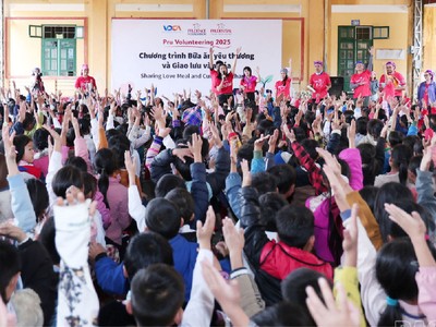 Các tình nguyện viên Prudential chung tay cải tạo cơ sở Kl99kl ưu đãi độc quyền trường học tại Lào Cai 