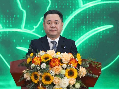 Phó Thống đốc Link Vào Nhà Cái KL99 COM Tặng +199k 99Kl99 trực tiếp đá gà Việt Nam Nguyễn Ngọc Cảnh phát biểu chỉ đạo và gợi mở nội dung thảo luận tại hội thảo. Ảnh: Dũng Minh