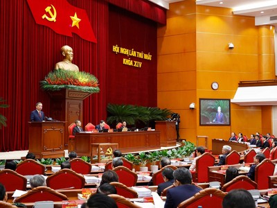 Tổng Bí thư Tô Lâm phát biểu tại Hội nghị lần thứ nhất Ban Chấp hành Trung ương Đảng khóa XIV. Ảnh: TTXVN