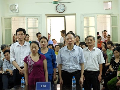 Vụ án tại Hadico: Thoát tội tham ô, cựu Phó giám đốc Sở Nông nghiệp Hà Nội lĩnh 12 năm tù