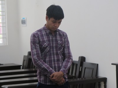 Phiên dịch viên “đóng kịch” phá kho, trộm hàng công ty lĩnh án 3 năm tù