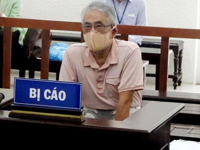 Ông Ngà tại phiên tòa sơ thẩm