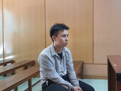 Bị cáo tại phiên tòa sơ thẩm. Ảnh: Lao động