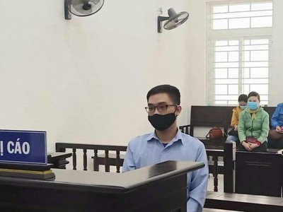 Hà Nội: Lừa bán khẩu trang chiếm đoạt hơn 1,5 tỷ đồng, 9x lĩnh án 12 năm tù