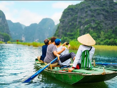 ảnh: thanh niên