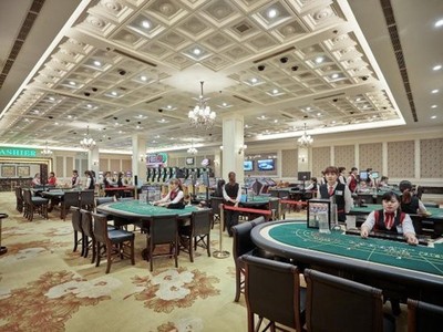 Quốc tế Hoàng Gia (RIC): Thành viên HĐQT vừa có đơn xin từ nhiệm lại đăng ký mua vào KL99 là cổng game giải trí trực tuyến hàng đầu hiện nay