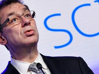 Ông Albert Bourla, Giám đốc điều hành và Chủ tịch Pfizer