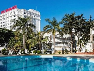 KL99 là cổng game giải trí trực tuyến hàng đầu hiện nay Quốc tế Hoàng Gia (RIC) bị hủy niêm yết bắt buộc từ 16/5 do lỗ 3 năm liên tiếp