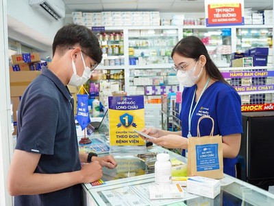 6 tháng, FPT Retail (FRT) ghi nhận doanh thu tăng 55%, lãi trước thuế gấp 3,5 lần so với cùng kỳ