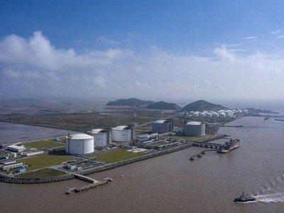 Các quốc gia lớn đang trong cuộc chiến giành nguồn cung LNG