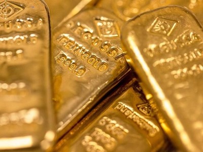 Các quốc gia hồi hương vàng bởi lo ngại lệnh trừng phạt Nga trở thành tiền lệ