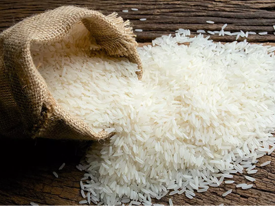 Bloomberg: Ấn Độ có thể giảm giá sàn xuất khẩu gạo basmati để duy trì tính cạnh tranh