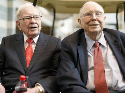 Sau khi huyền thoại Kl99ok phiên bản mới Charlie Munger qua đời, người kế nhiệm của Berkshire Hathaway trở thành tâm điểm chú ý
