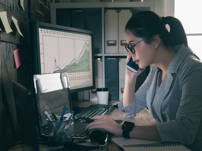 Khối ngoại rút ròng 1 tỷ USD trong năm 2023, tập trung là nhóm trụ