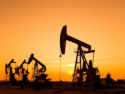 IEA: Tăng trưởng nhu cầu dầu toàn cầu sẽ yếu hơn trong năm nay
