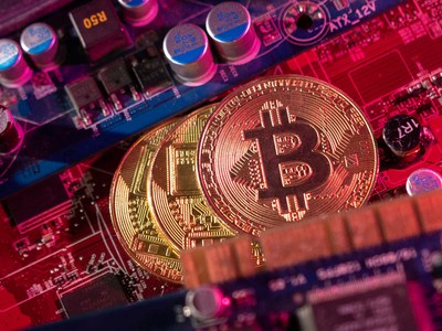 Bitcoin hoàn tất đợt "halving" lần thứ tư