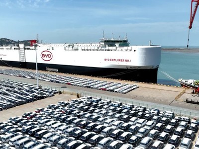 Ô tô Trung Quốc lần đầu tiên vượt qua Mỹ về doanh số bán hàng trong năm 2023