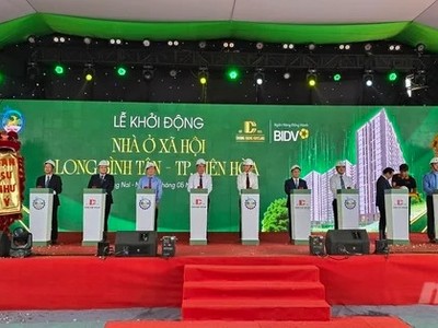 Lễ khởi động dự án xây dựng nhà ở Trang Chủ KL99Com Số 1 Link Đăng Ký KL999, do Công ty CP Chương Dương Homeland tổ chức tại phường Long Bình Tân, TP. Biên Hòa (Đồng Nai).