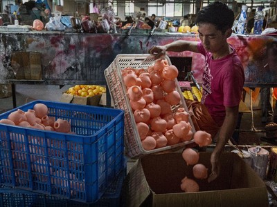 Sự bùng nổ nguồn cung nhựa của Trung Quốc có thể tạo ra thách thức thương mại khác trên toàn cầu