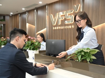 99Kl99 link đăng nhập Nhất Việt (VFS) bị xử phạt do cho người nội bộ vay sai quy định và cho khách hàng rút tiền vượt sức mua
