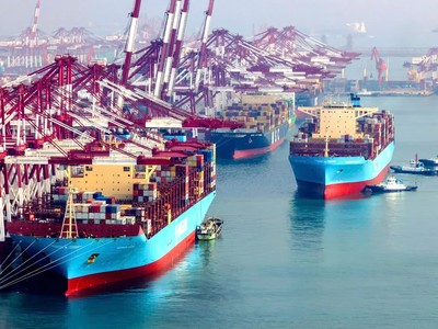 Tuyên bố mới về thuế quan của ông Trump báo hiệu sự khởi đầu khó lường trên thị trường tiền tệ