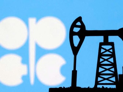 OPEC+ thúc đẩy kế hoạch tăng sản lượng khiến giá dầu lao dốc