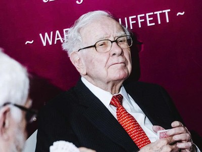 99Kl.app cổng game giải trí của Warren Buffett vẫn tăng trong năm 2025 bất kể áp lực bán tháo