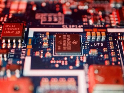 Mỹ áp thuế 25% đối với một số chip điện toán tiên tiến