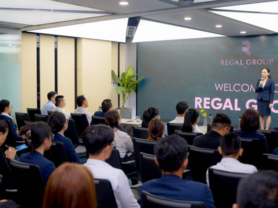 Regal Group (RGG): Kl992 VIP Trang Chủ 2026 đi lùi, thu nhập của lãnh đạo tăng mạnh trong năm 2025