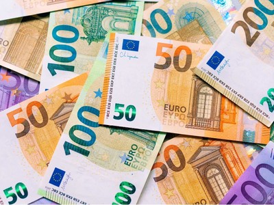 ECB mở rộng cơ chế bảo trợ đồng euro ra toàn cầu 