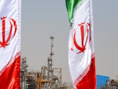 Gián đoạn tại eo biển Hormuz có thể tái diễn cú sốc năng lượng lịch sử